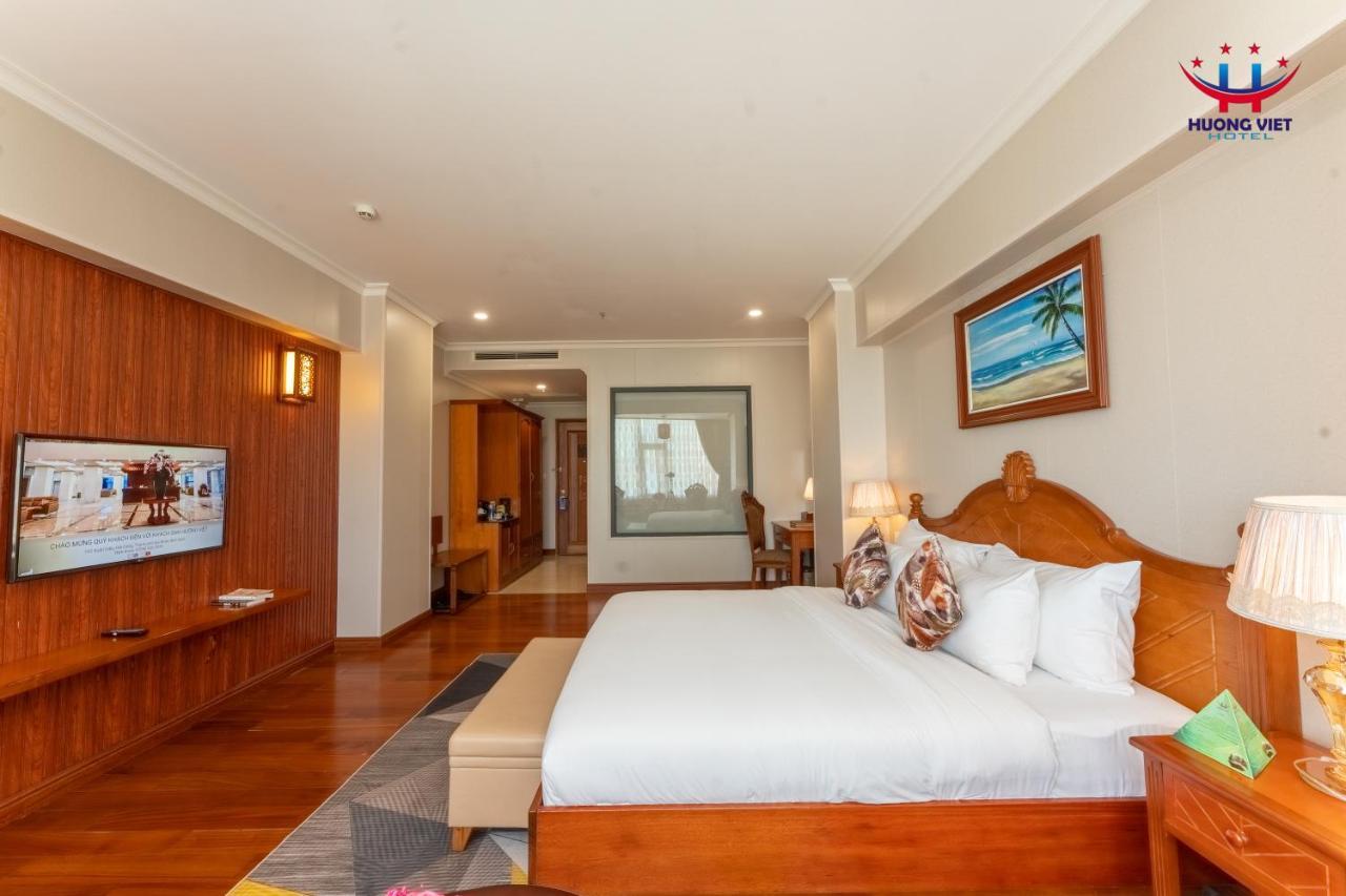 Huong Viet Hotel Quy Nhon - Beachfront Eksteriør bilde