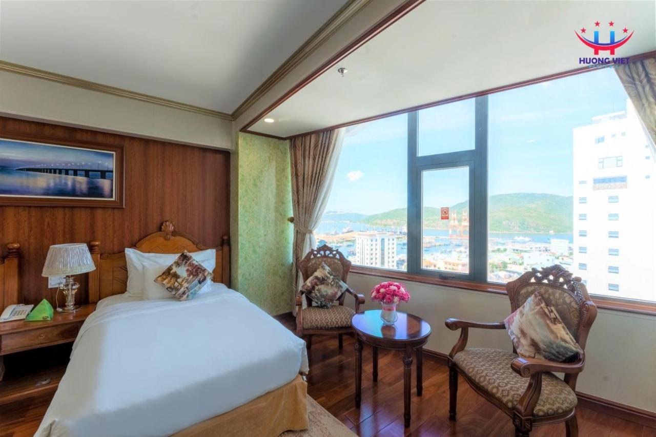 Huong Viet Hotel Quy Nhon - Beachfront Eksteriør bilde